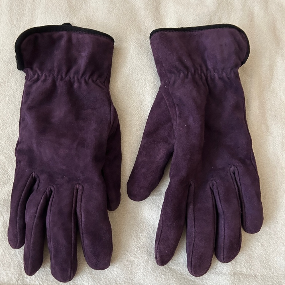 Purple suede fleece lined gloves
